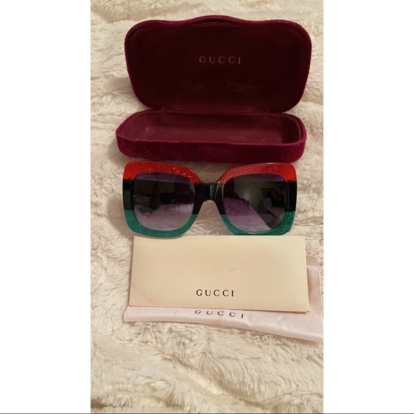 Large tortoise sunglasses